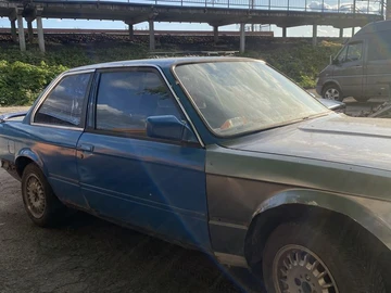 Авто BMW 3 Серия 1983 № 8049258
