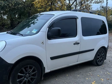 Авто Renault Kangoo Passenger 2009 № 8049327