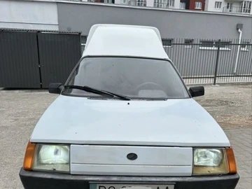 Авто ЗАЗ Таврия 2004 № 8049535