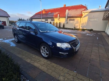 Авто Volkswagen Passat Variant 2006 № 8049561