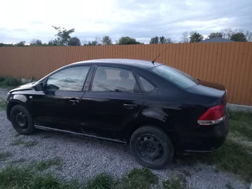 Авто Volkswagen Polo 2011 № 8049588