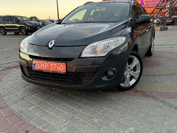 Авто Renault 4 2012 № 8049685