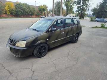 Авто KIA Carens 2002 № 8049737