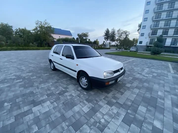 Авто Volkswagen Golf 1991 № 8049781