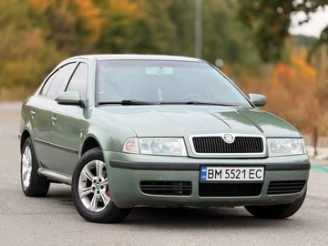 Авто Skoda Octavia 2002 № 8049887