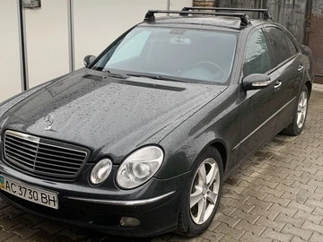 Авто Mercedes 220 2004 № 8049888