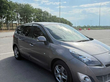 Авто Renault Grand Scenic 2009 № 8049927