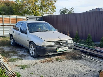 Авто Opel Vectra 1990 № 8049950