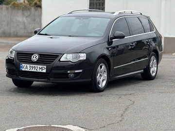 Авто Volkswagen Passat Variant 2010 № 8050133