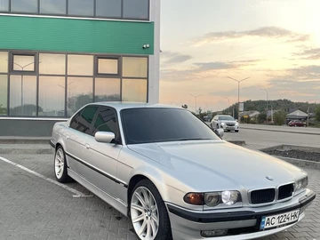 Авто BMW 7 Серия 2001 № 8050149
