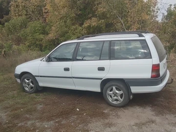 Авто Opel Astra 1994 № 8050222