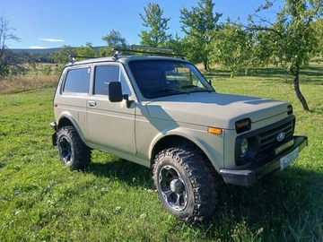 Авто ВАЗ 2121 1986 № 8050223
