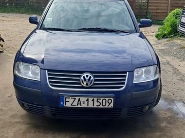 Авто Volkswagen Passat Variant 2001 № 8050375