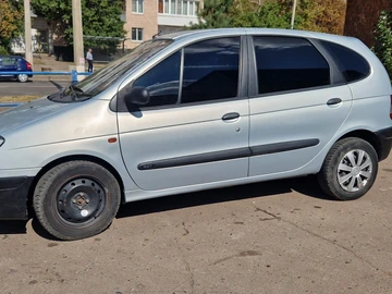 Авто Renault Scenic 2000 № 8050407