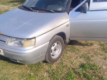 Авто ВАЗ 2110 2004 № 8050451
