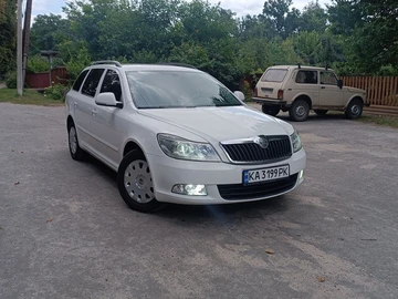 Авто Skoda Octavia 2010 № 8050482