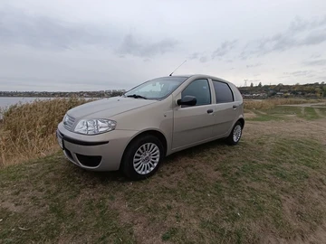 Авто Fiat Punto 2010 № 8050522