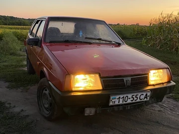 Авто ВАЗ 2109 1989 № 8050640