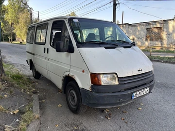 Авто Ford Transit 1988 № 8050694