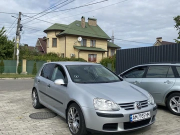 Авто Volkswagen Golf 2006 № 8050711