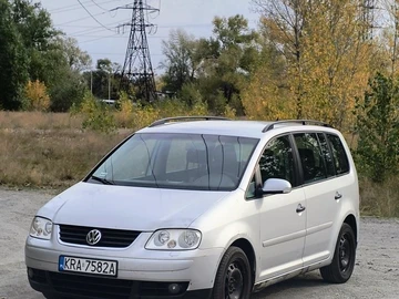 Авто Volkswagen Touran 2006 № 8050911