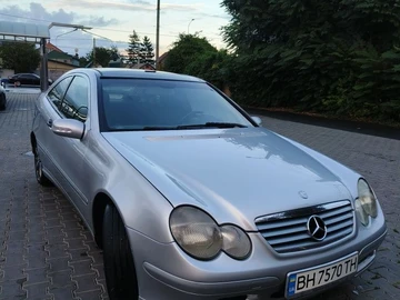 Авто Mercedes C Серия 2004 № 8051072