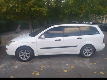 Авто Ford Focus 2000 № 8051092