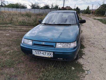 Авто ВАЗ 2110 2001 № 8051177