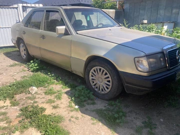 Авто Mercedes 230 1992 № 8051185