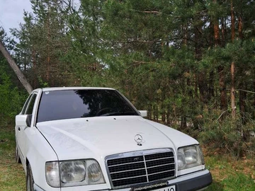 Авто Mercedes 280 1994 № 8051202