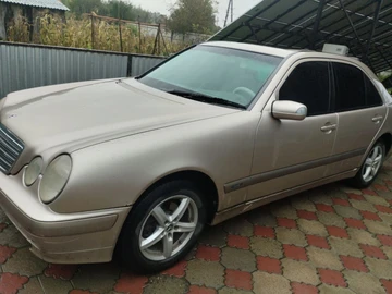 Авто Mercedes E Серия 2000 № 8051304