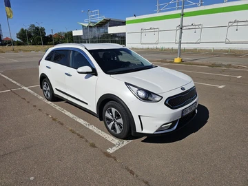 Авто KIA Niro 2017 № 8051350