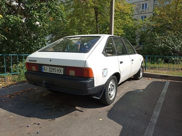 Авто  2141 1988 № 8051356