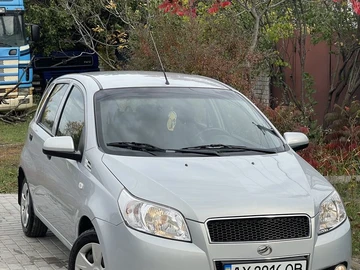 Авто Chevrolet Aveo 2013 № 8051397