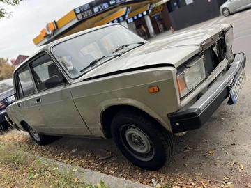 Авто ВАЗ 2107 2007 № 8051700