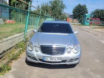 Авто Mercedes 220 2004 № 8051776