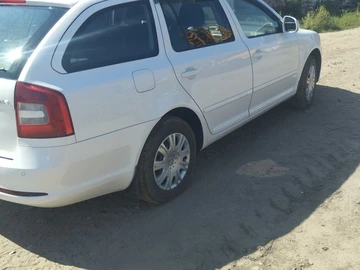 Авто Skoda Octavia 2010 № 8051793