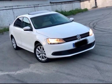 Авто Volkswagen Jetta 2011 № 8051799