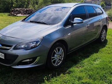 Авто Opel Astra 2013 № 8051801