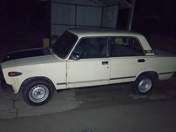 Авто ВАЗ 2105 1982 № 8051878
