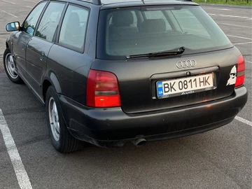 Авто Audi A4 1997 № 8051881