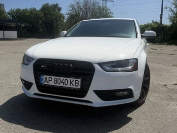 Авто Audi A4 2012 № 8052049