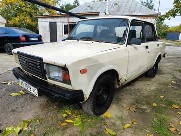 Авто ВАЗ 2107 1996 № 8052080