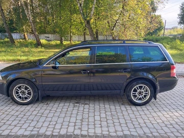 Авто Volkswagen Passat Variant 2003 № 8052157