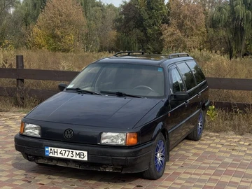 Авто Volkswagen Passat Variant 1991 № 8052181
