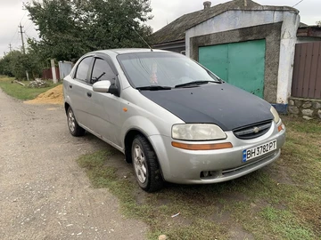 Авто Chevrolet Aveo 2005 № 8052356