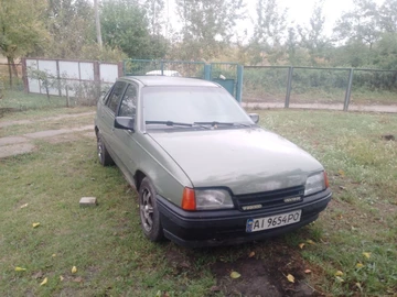 Авто Opel Kadett 1987 № 8052417