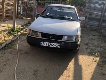 Авто Hyundai Pony 1992 № 8052393