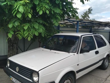 Авто Volkswagen Golf 1987 № 8052478
