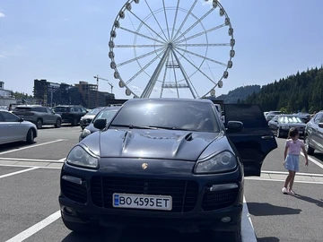 Авто Porsche Cayenne 2007 № 8052502